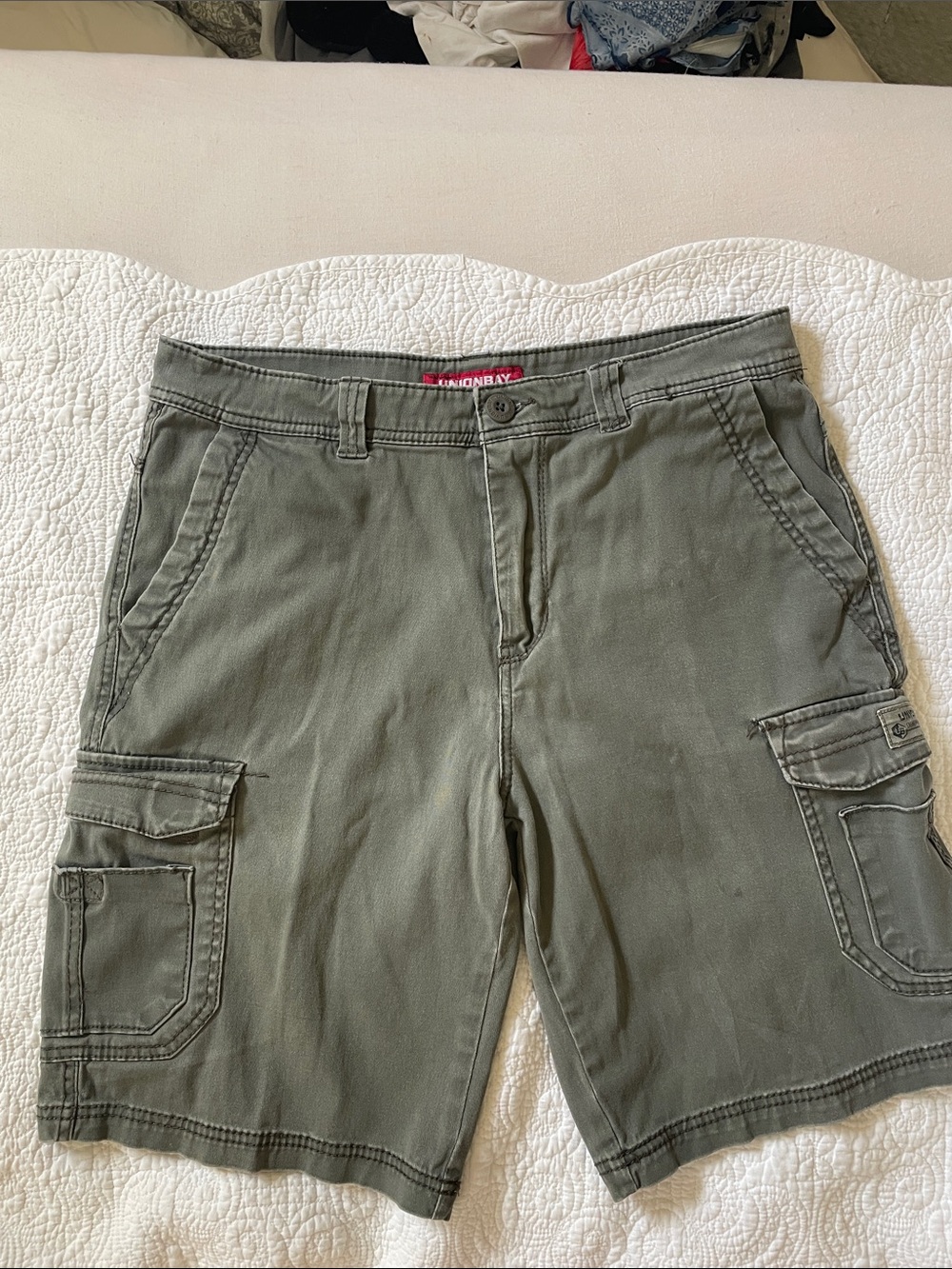 UNIONBAY Olive Green Men's Cargo Shorts